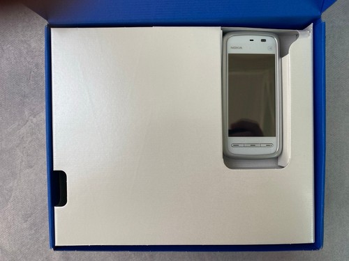 Genuine Nokia 5230 Navi 3G GSM Touchscreen Mobile Phone | + Accessories - Picture 2 of 6