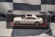 TSM - 2012 ROLLS-ROYCE GHOST EWB - WHITE - 1/43 SCALE MODEL CAR TSM134349
