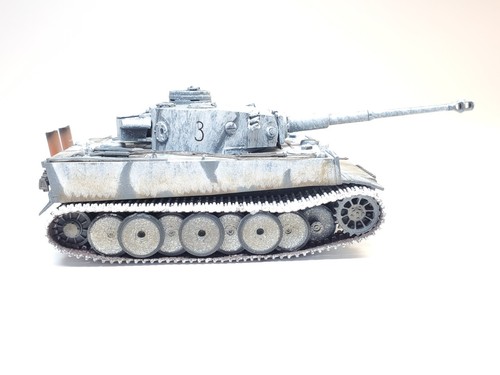Dragon Models 60410 1:72 Sd.Kfz.181 Tiger German Army sPzAbt 502 #3 - Picture 1 of 19
