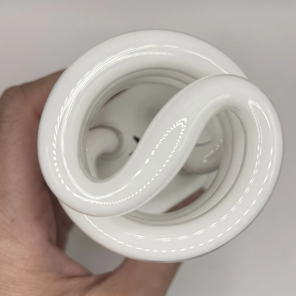 MaxLite GU24 Spiral CFL Light Bulb 18W = 75W Warm White 2700K Energy Star Untest - Image 3 of 4