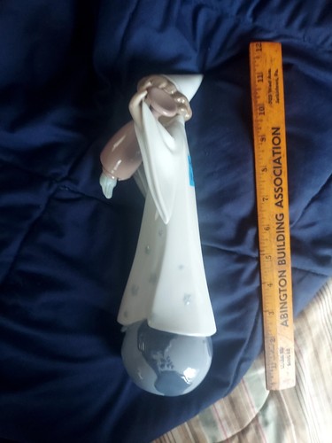 Lladro Aquarius #6216 Aquarius 1995 - 1997 RARE IOB 10.75 H. X 4.75" W. Mint - Picture 3 of 3