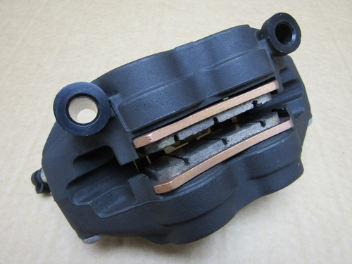 Pinza de freno delantera CF Moto 700 CL-X Adventure 2024 solo 551 millas (14091) - Imagen 4 de 7