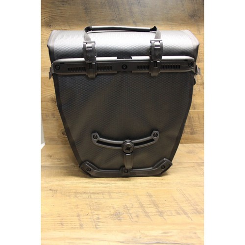 Ortlieb waterproof bike touring back-roller hardcase panier pair - Picture 7 of 23