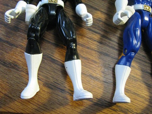 3 1997 Power Rangers  Bandai  Black / Blue / Silver   5.5" Tall    Lot# DN W - Picture 4 of 11