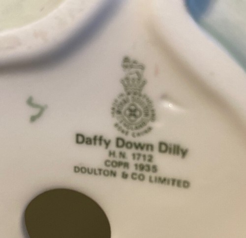 Vintage Royal Doulton ‘Daffy Down Dilly’ - Picture 8 of 11