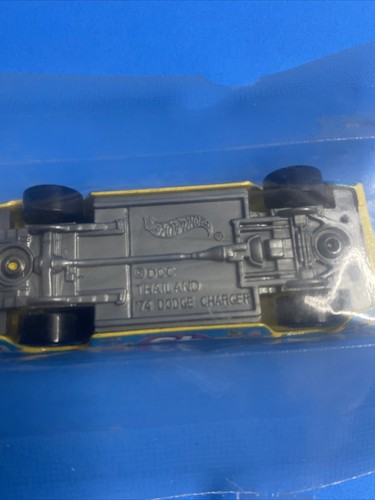 Hot Wheels Cheerios #43 Salute to Petty 74 'Dodge Charger ๐๐ - Picture 3 of 3