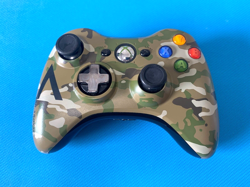 Microsoft Xbox 360 3 Controllers Gamepad White Yellow Camouflage Print - Picture 6 of 13