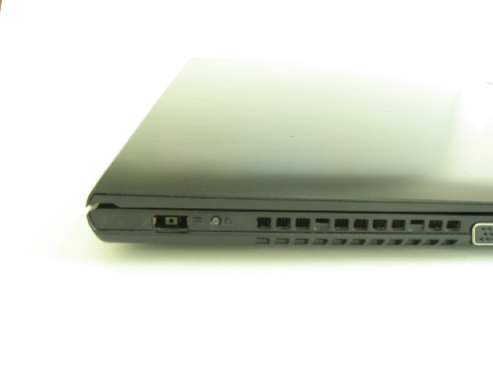 Lenovo G50 laptop, 1920x1080 15.6" Intel i5-5200U 2.20GHz 16GB RAM 1TB HDD Win10 - Picture 7 of 10