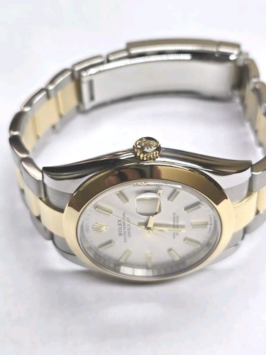 Rolex Datejust 126303 18K/S S 41MM Auto Luxury Watch W/ Silver Dial. B/P - Picture 5 of 9