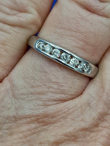 H Samuel 9 Carat White Gold 0.50 Carat Diamond Channel Set Ring Size L.5 2.2g - Picture 10 of 11