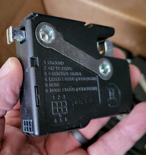 Black SouthCo Rotary Latch 230719-0937 Model Number #R4-EM-9P2-150