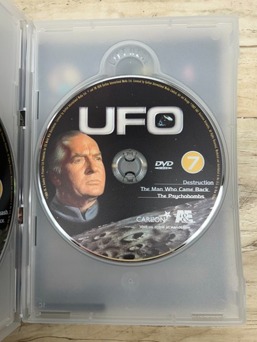 1970s UFO Gerry Anderson's British TV Series Complete 26 Episodes 8 DVD Disc Set - Imagen 11 de 17