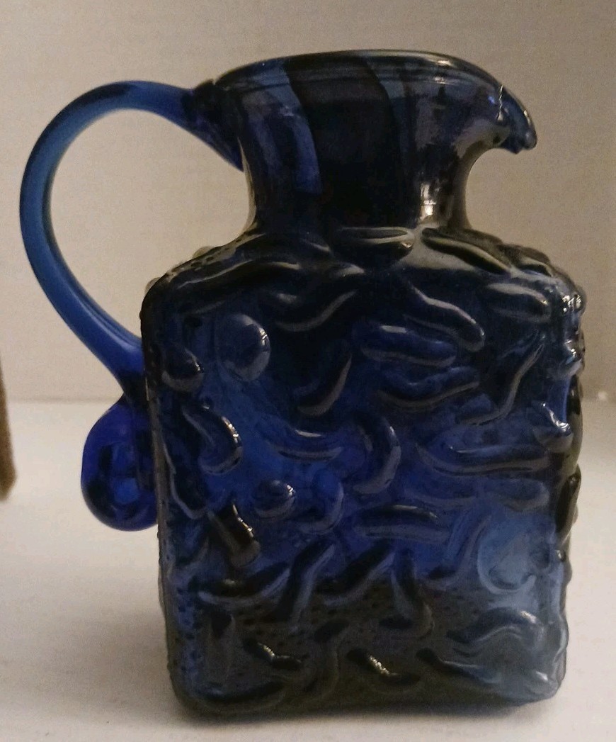 Picture 1 of 6