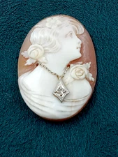 Beautiful Antique Loose Carved Oval diamond Shell Cameo w Necklace: 1" x 11/16"