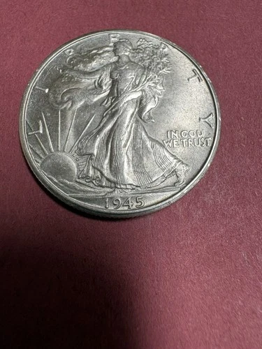 BU 1945 (P) Walking Liberty Half Dollar Uncirculated 90% Silver