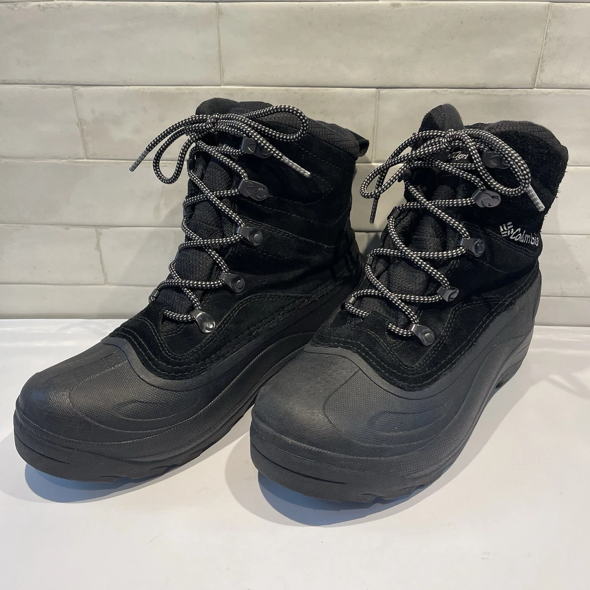 Columbia Black Suede Lace-Up Winter Boots-MENS-Size 11 Columbia 200 Grams Thermolite Water Resistant Suede & Rubber  main image 3