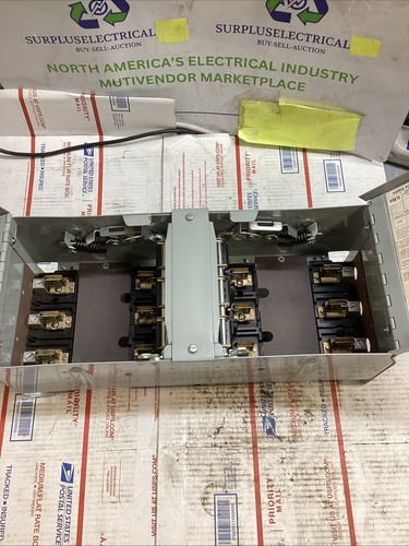 ITE/SIEMENS V7E3233 VACU-BREAK TWIN PANELBOARD SWITCH 100A 240V ED4U 4070 - Picture 6 of 7