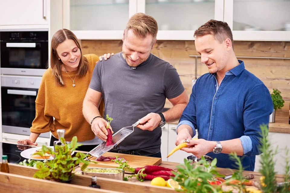 Pelador giratorio para diestros Rosle Foto 4 de 4