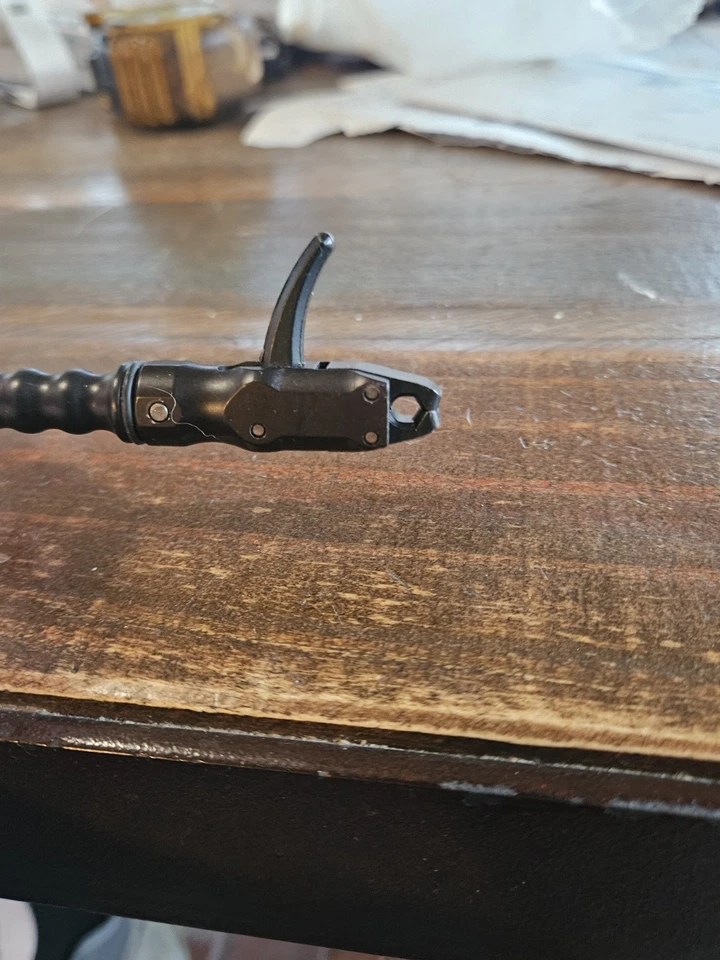 True Fie Bow Release and Package Of Bowjax String Silencers - Image 4 of 4