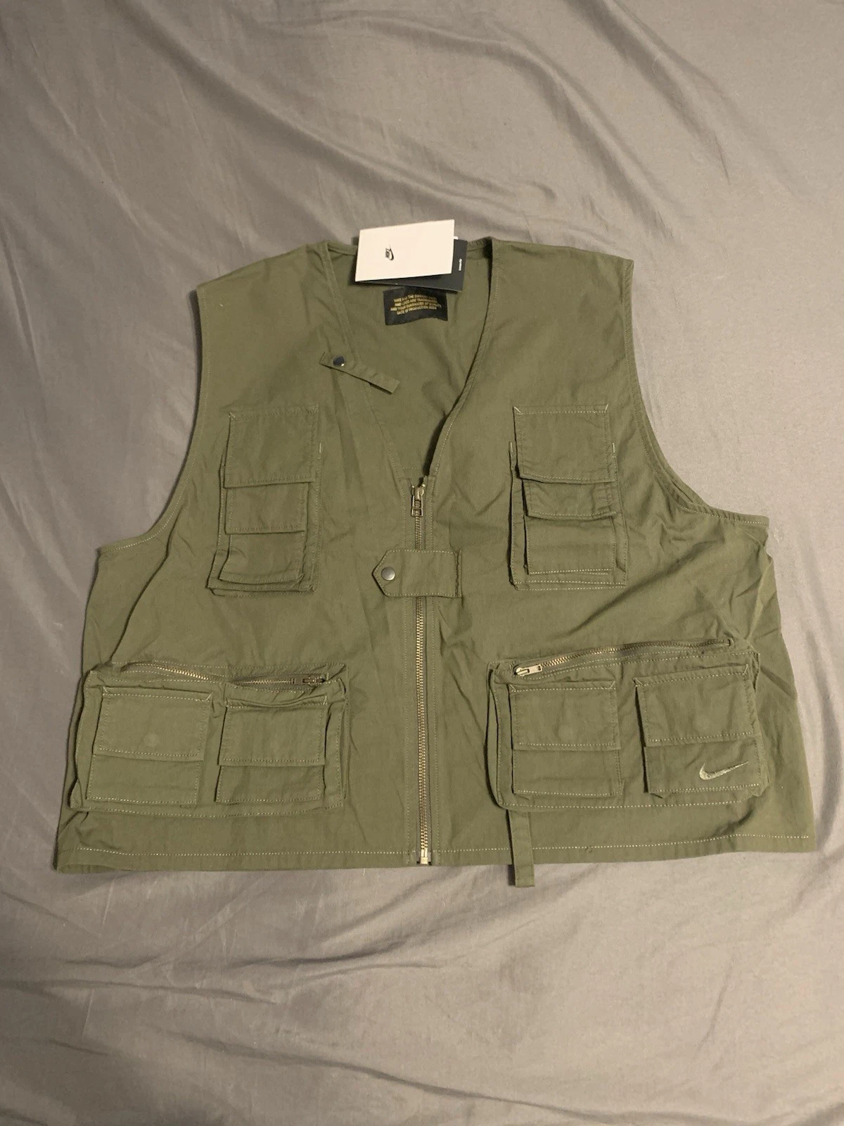NEW Nike Life Utility Vest Olive Green Full Zip Men’s Size XXLT FN3214-325
Opens in a new window or