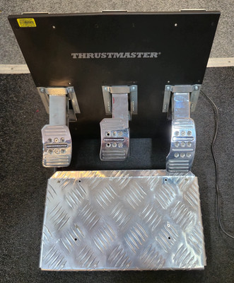 Thrustmaster Pedale T3PA-Pro - 3 Pedal Set für Sim Racing   Metall - Ohne OVP