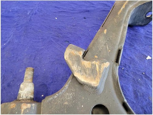 2003-2006 Chevrolet SSR Pickup Truck Passenger Front Lower Control Arm 2682 - Picture 5 of 12