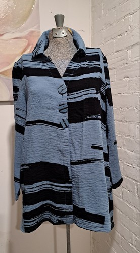 Habitat Clothes To Live In Women's Size Small Blue Black Artsy Lagan Tunic Top