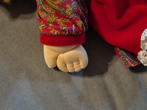 vintage cabbage patch kids doll 1989 Christmas Dress yarn Hair Xavier Roberts - Picture 17 of 22