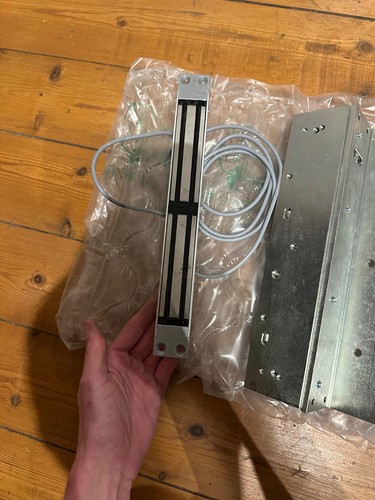 Eff Eff,Honeywell,Fluchttürsteuerung und Haftmagnet guter Zustand 1338-20 und827 - Bild 12 von 14