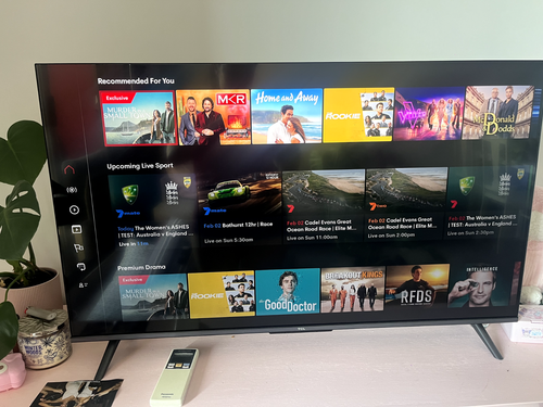 TCL C645 QLED 4K SMART TV 43” - Picture 5 of 10