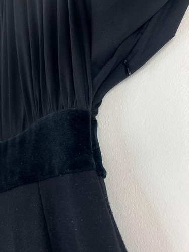Abito Gianfranco Ferre Taglia 42 Nero Designer MIDI Manica Lunga Scollo Barca Italia - Foto 10 di 24