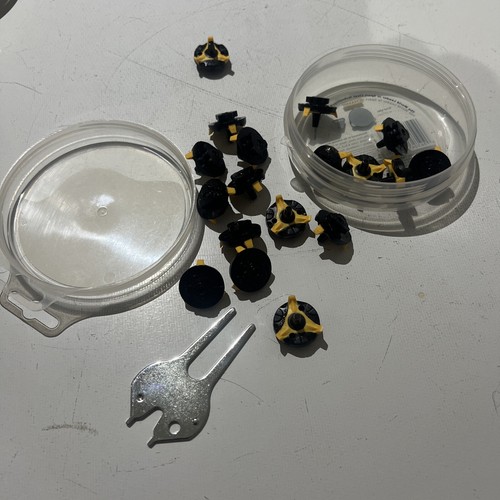 Champ Pro Stinger Golf Spikes/Cleats 18 FAST TWIST  - Picture 3 of 3