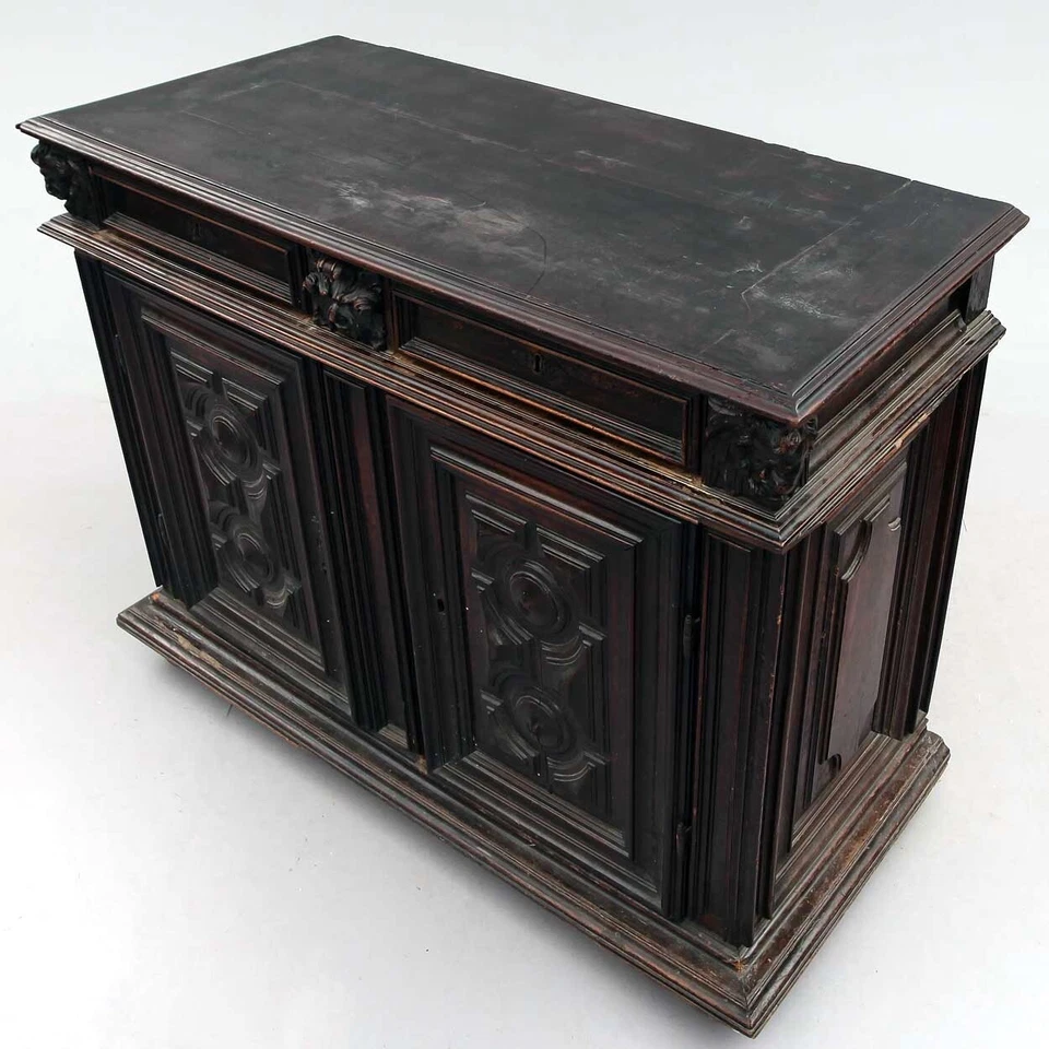 Антикварный французский барочный ореховый буфетный сервант около 1760 г. - Изображение 2 из 4