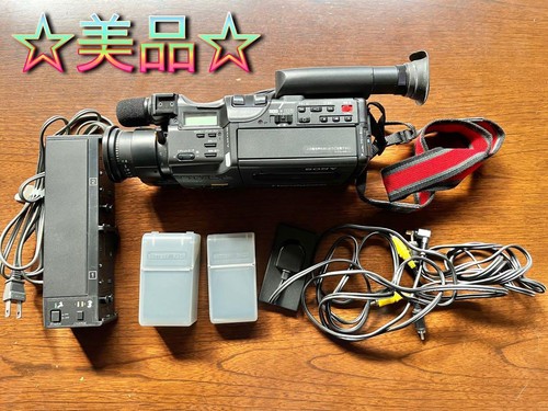 Sony CCD-F340 Handycam videoregistratore retrò non testato Giappone