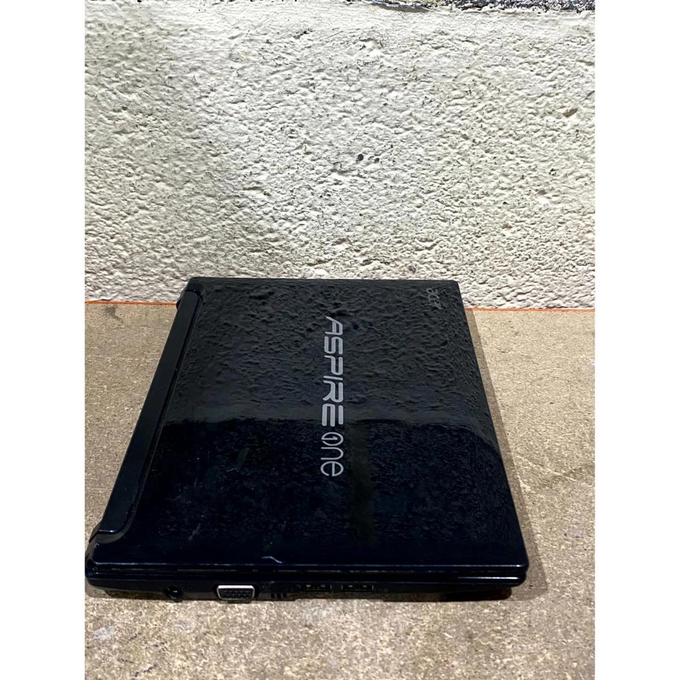 Acer Aspire One D255-N55DQKK Laptop Black 10.1" Screen Intel Atom - For Parts - Image 4 of 4