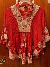 RED ISLAND EMBROIDERED TOPONE SIZE ROCKABILLY MOD RETRO SEXY BOHO PEASANT