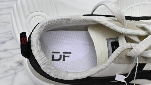 DE FLORANCE Cloudea Sneakers Comfort Low Top Retro Womens Sz 41 US 10 NEW - Picture 7 of 8