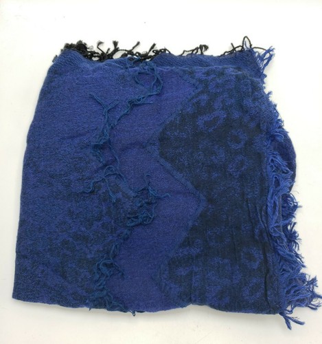 $59  Echo  cotton  blue 40" square   scarf  TR - Picture 4 of 11