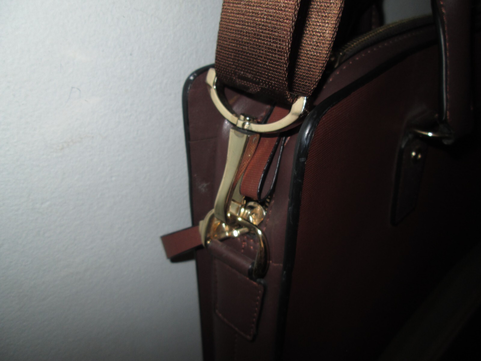 Picture 4 of 8