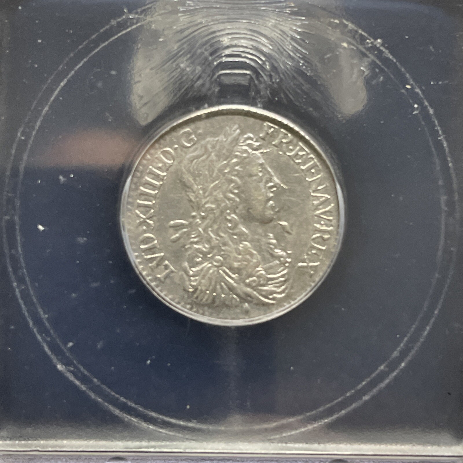 Picture 2 of 4