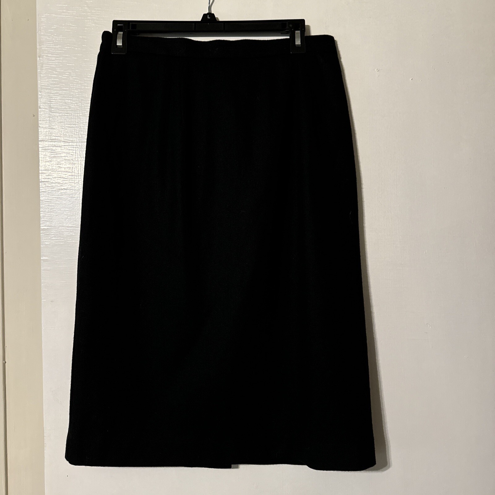 *WORTHINGTON SOLID BLACK 100% WOOL FULLY LINED TR… - image 1