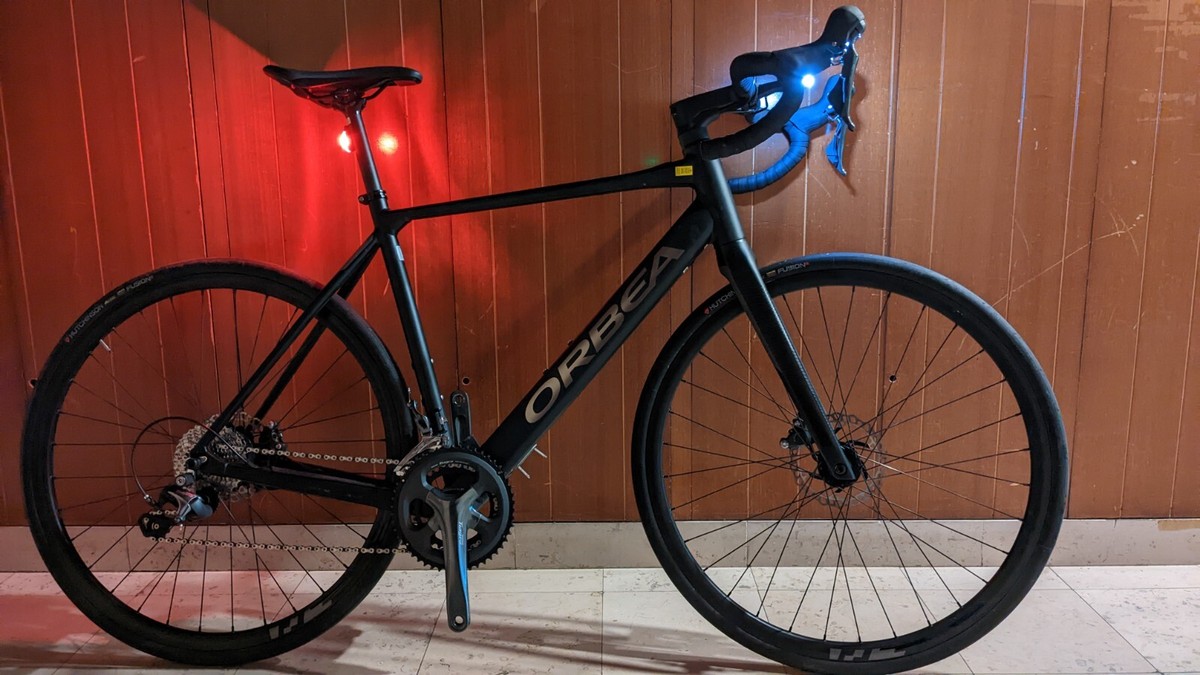 Orbea Gain D40 L 2022 Noir 515 Km Seulement
