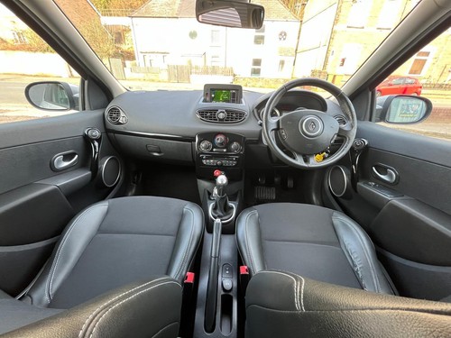 2011 Renault Clio 1.2 TCE Dynamique TomTom 5dr HATCHBACK Petrol Manual - Picture 20 of 20