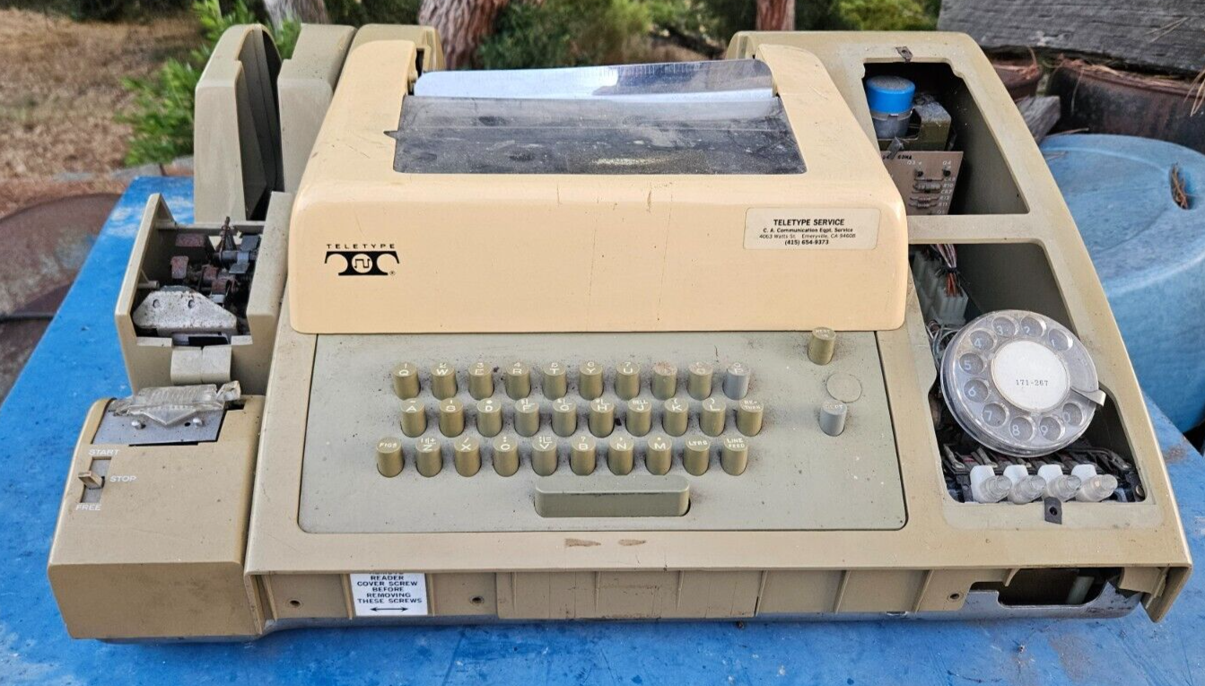RARE TELETYPE MODEL 32 ASR TELEX | eBay