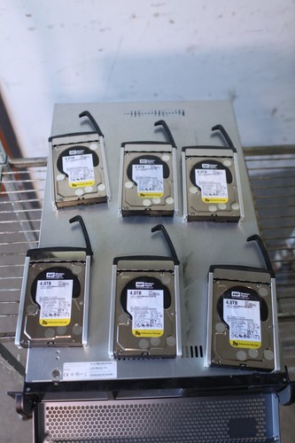 WD Arkeia 24TB Network Attached Storage RA4300 Intel Xeon QuadCore WDBJBP0240LSL - Picture 4 of 11