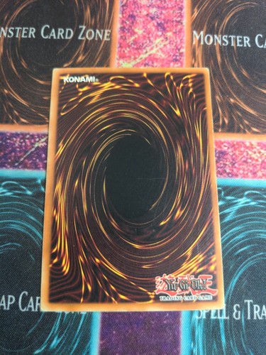 Yu-Gi-Oh! Invader of Darkness IOC-111 OG Unlimited Secret Rare LP/MP - Picture 3 of 7