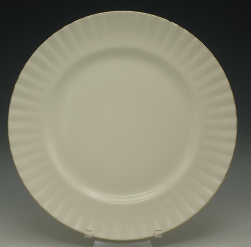 ROYAL ALBERT ENGLAND BONE CHINA AFFINITY GOLD DINNER PLATE 10.5" - Picture 2 of 4