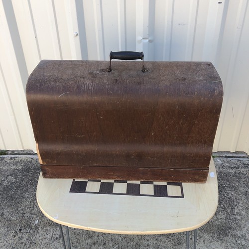 Vintage Sears Rehbock Kenmore Nähmaschine 117-552 schaltet sich ein ~ braucht TLC WIE BESEHEN - Bild 6 von 9
