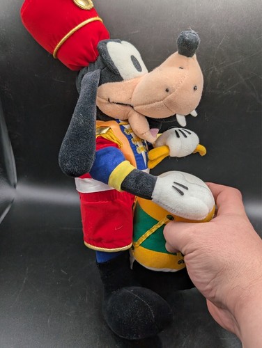 Goofy Soldier Drummer 16" Plush Soft Toy Stuffed Animal - Picture 2 of 4
