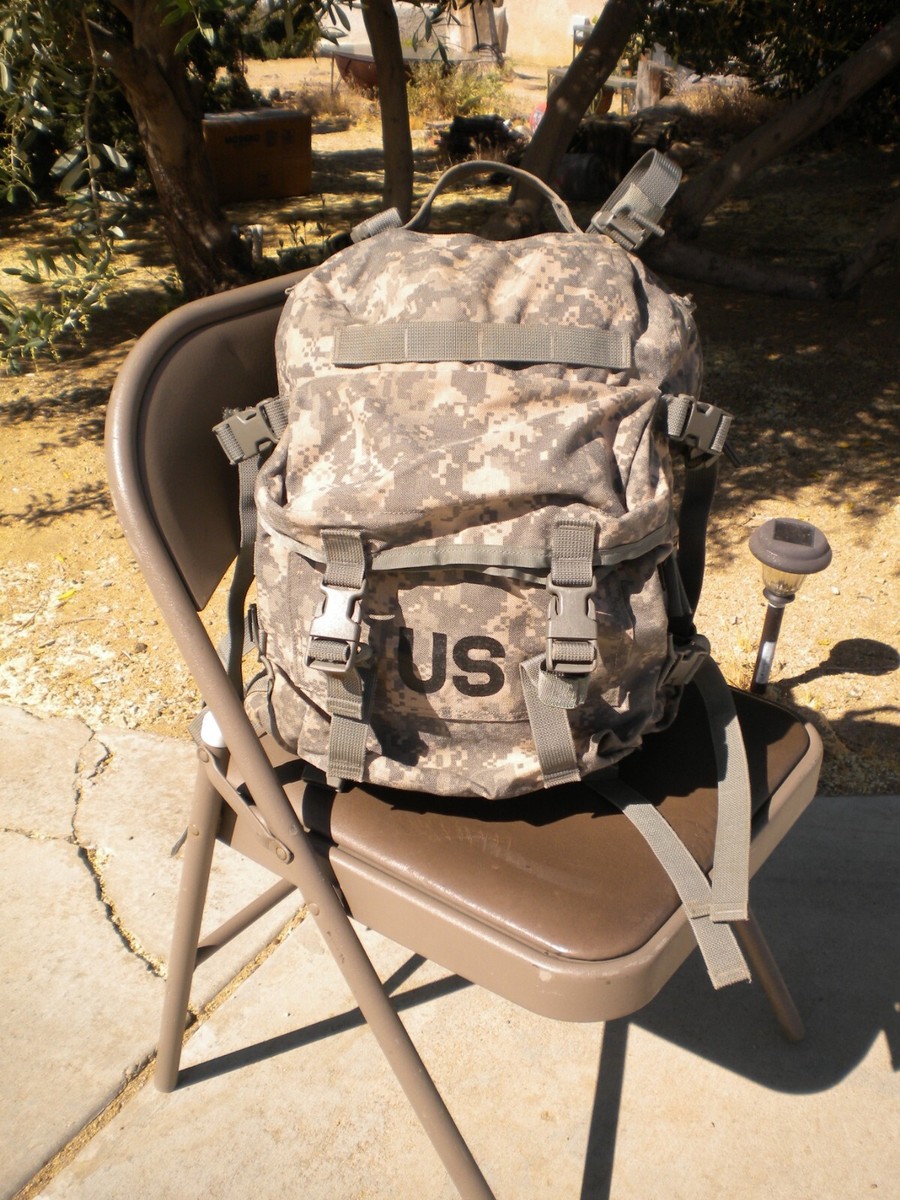 USGI ACU Molle II 3 Day Assault Pack Backpack NSN 8465 01 524 5250 w stiffener eBay